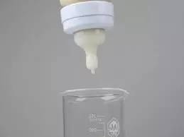 教宝妈们4个方法缓解宝宝吐奶,萌娃答疑之宝宝吐奶怎么办