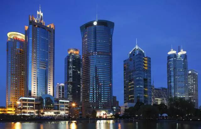 哪里飞武汉机票最便宜,飞武汉机票降价