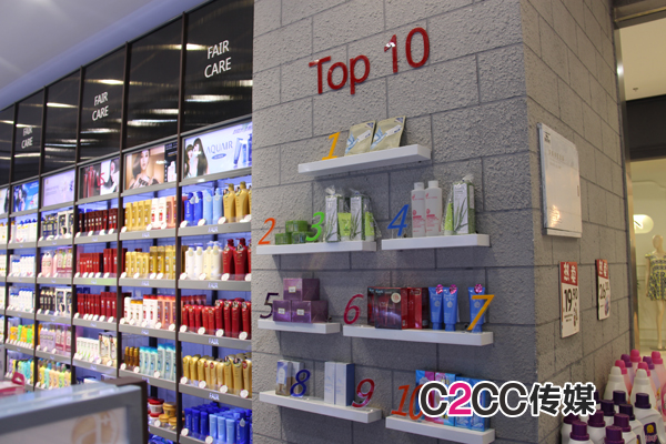 美妆品牌吸引男生,化妆品店怎么样吸引人