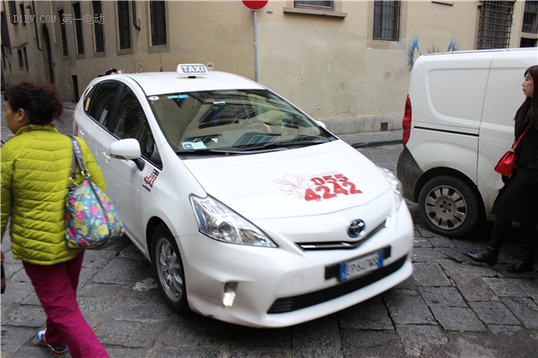 蜜月旅行惊现知豆比亚迪，顺着德法瑞意饱览欧洲的新能源汽车