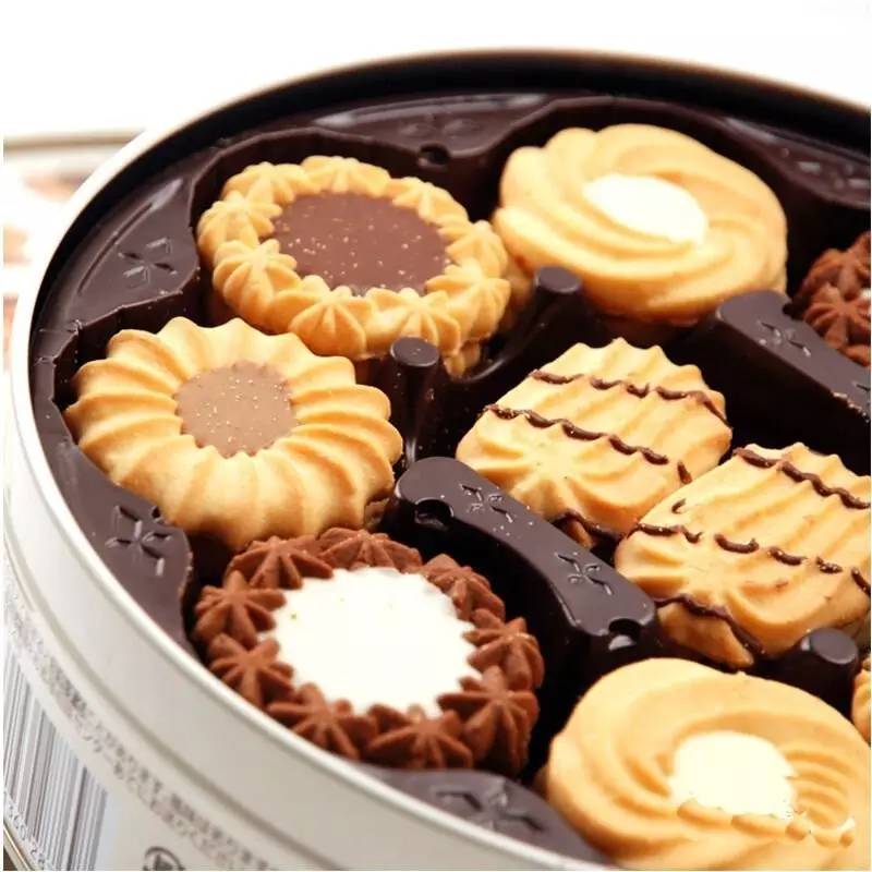 过年家里桌子上摆什么吃的,过年茶几摆什么客人没法吃