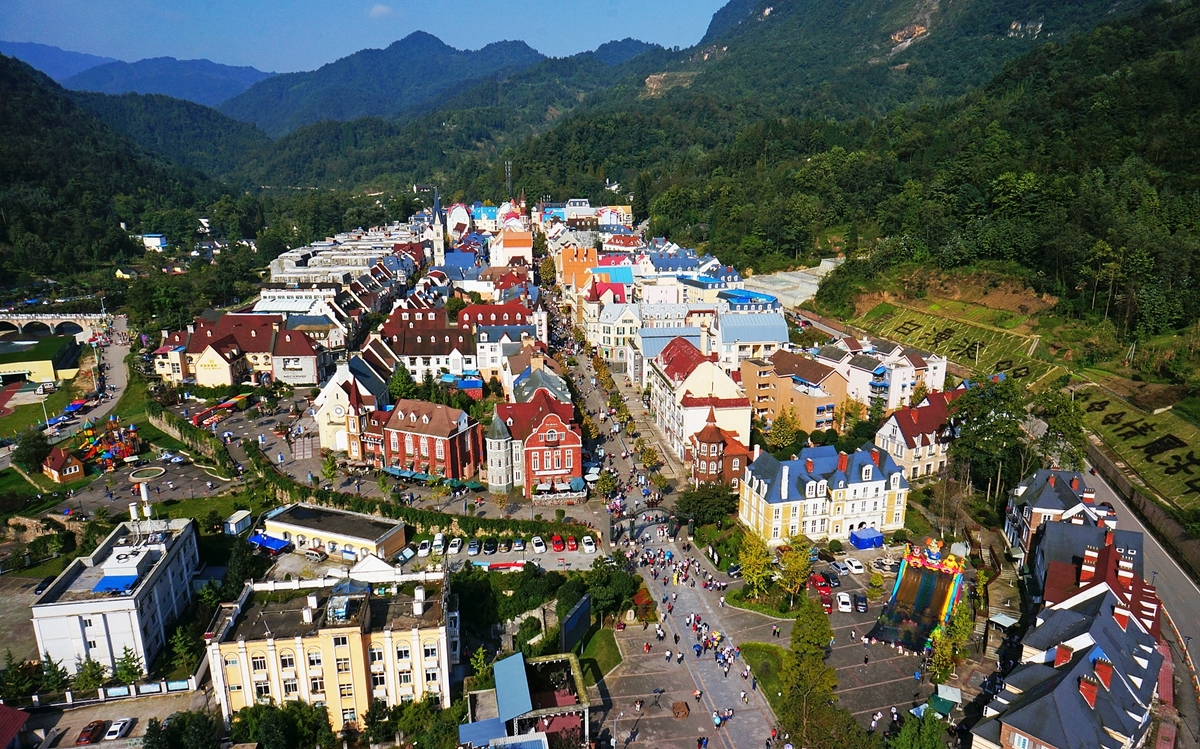 51成都周边游玩景点推荐,成都周边游玩的地方推荐一下