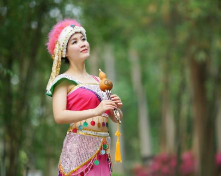 葫芦丝口诀入门教程,学习葫芦丝演奏技巧方法