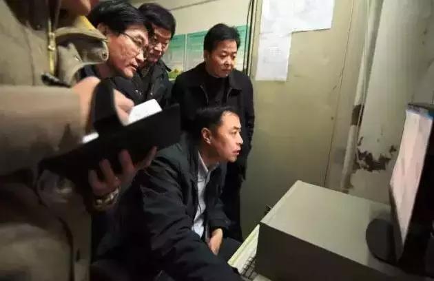 跨年晚会现场央视点评,镜头下的跨年夜