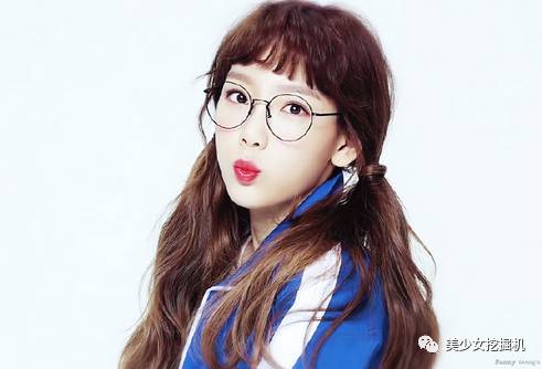 泰妍让允儿保持形象,允儿泰妍少女时代