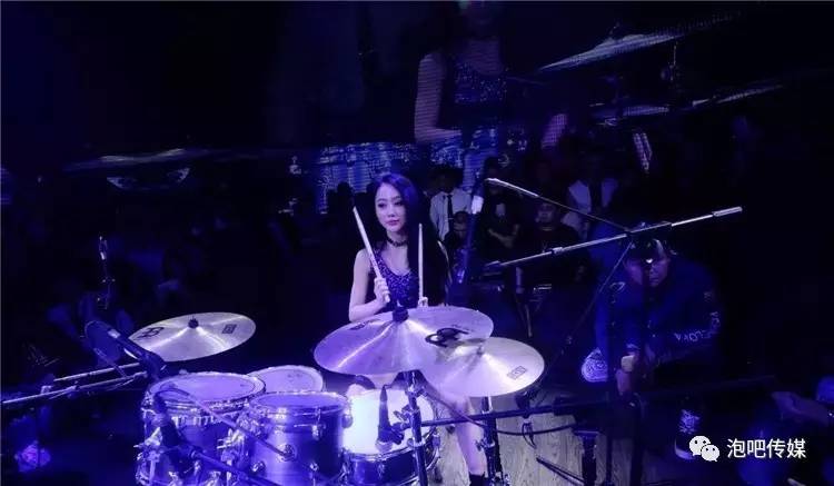 鏉窞clubqueen鐨囧悗,鏉窞閰掑惂鐨囧悗閰掑惂