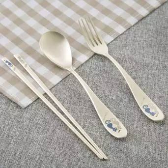 让人又爱又恨的餐饮行业,让人们又爱又恨的自助餐