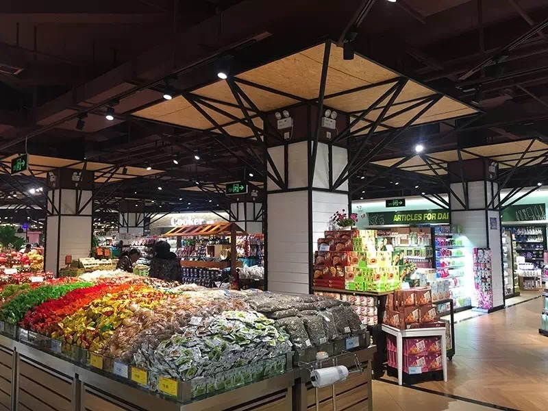 棣欐睙鐧捐揣骞磋惀涓氶,2021骞撮姹熺櫨璐ч攢鍞