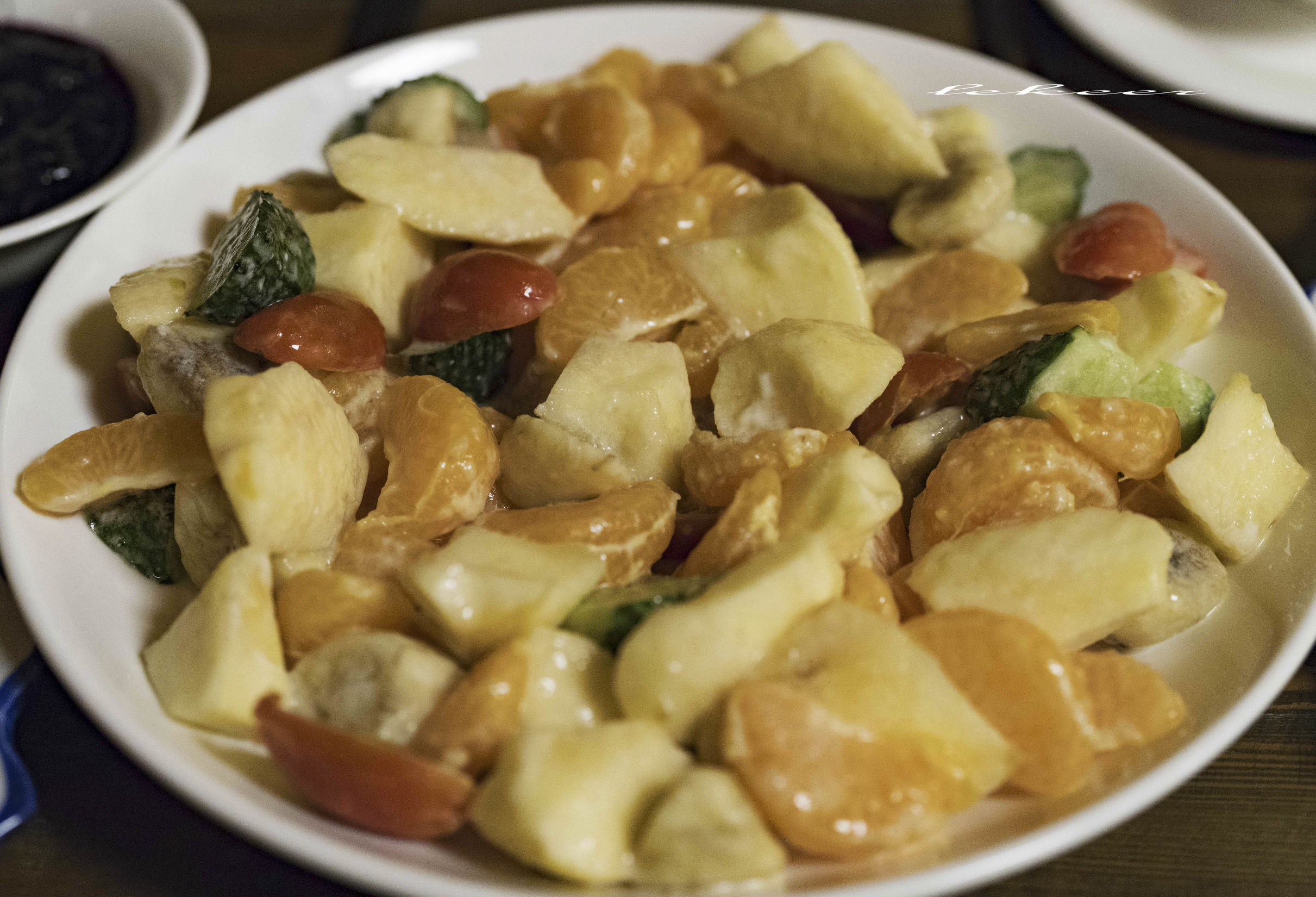 搭眼一看欧洲人一开口居然东北话嘎嘎冷！呵呵，它叫恩和！