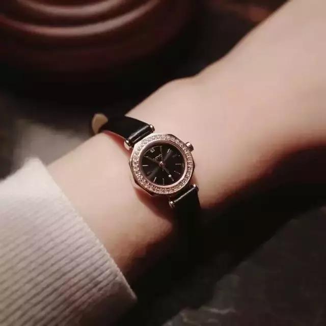 新款小众气质轻奢手表品牌,女生手表推荐200-300小众品牌