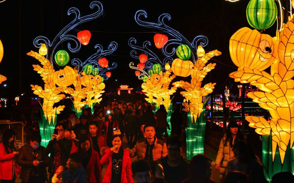 郑州春节旅行攻略,春节从郑州出发去哪里旅游好