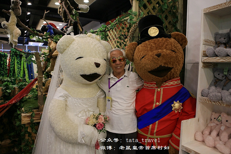 92老正太畅游世界精力充沛意气风发不输90后