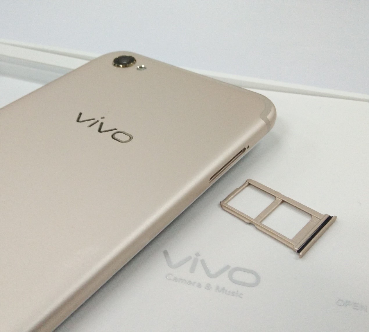 前置柔光双摄2000万像素,vivoX9最全测评