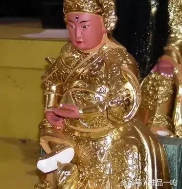 翘二郎腿如何整治,翘二郎腿怎么矫正