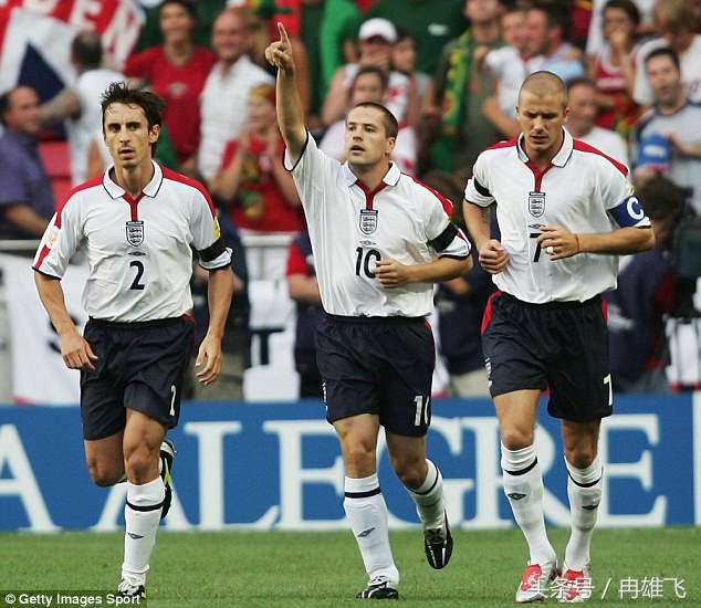 足球记忆：兰帕德退役，英格兰“04黄金一代”只剩鲁尼在一线！