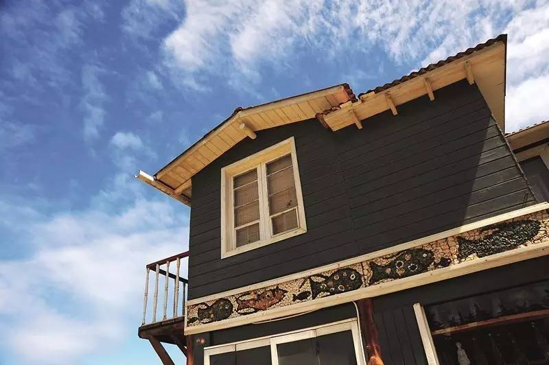 聂鲁达说,没有玩具我就没法活!那么,来看看大诗人怎么活的吧