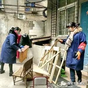 院长大搞翻新改造工程,院长翻天覆地的生活