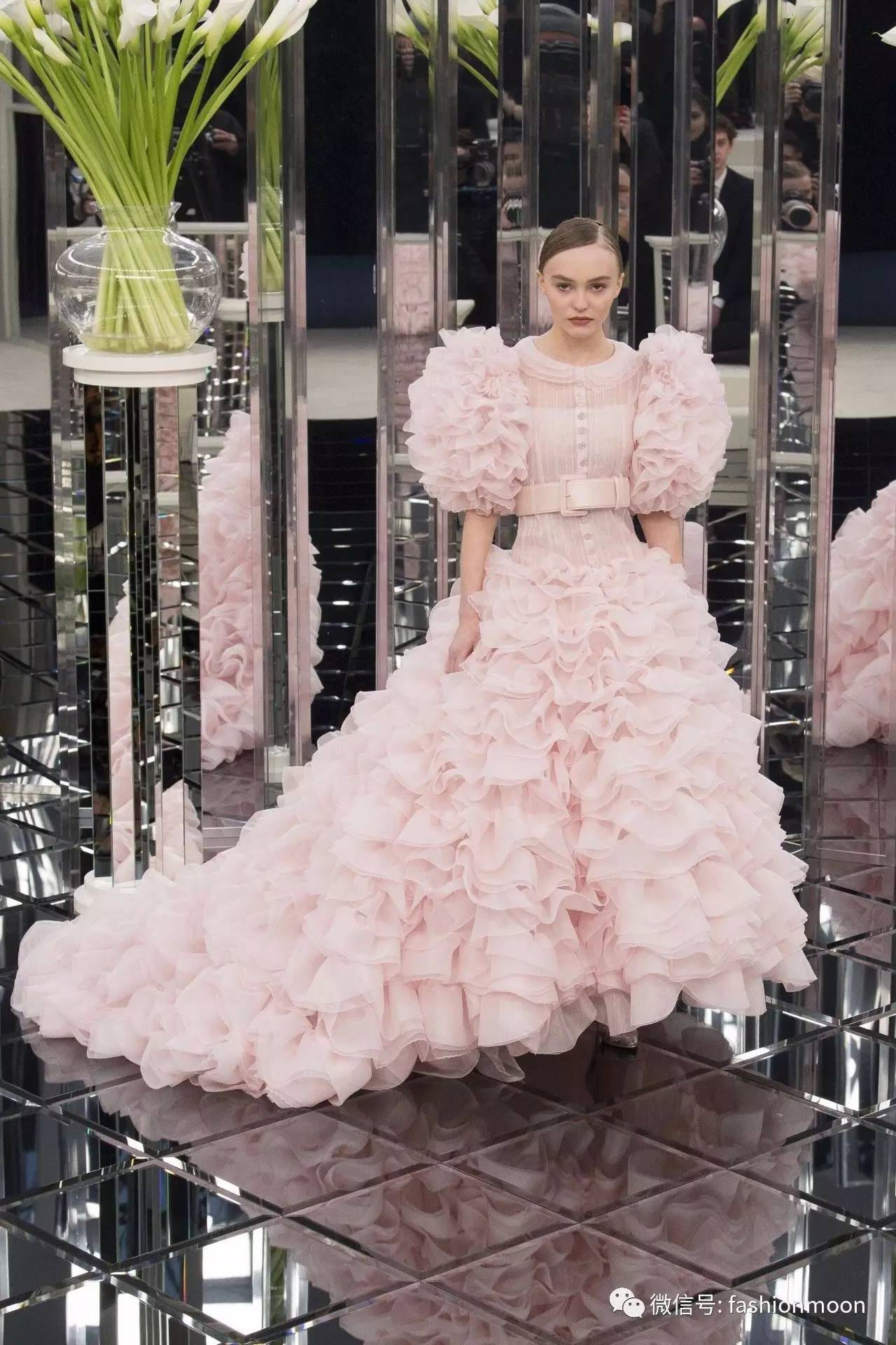 chanel2017春夏系列高定时装秀,chanel2017春夏高级定制流行发布