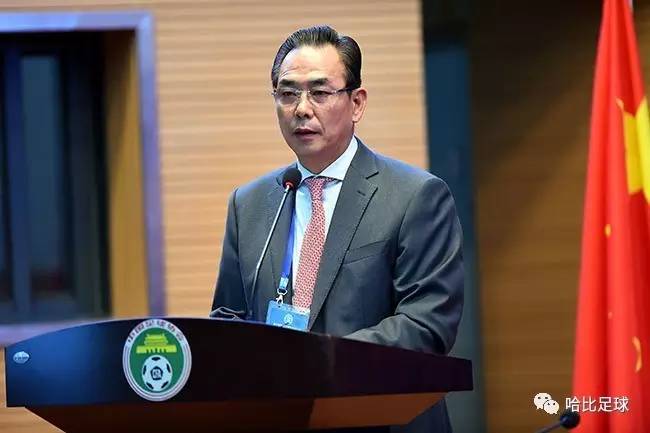 「开场哨」官宣！足协五大政策瞄准青训，中国足球未来光明；足协制定青训165行动计划；日本青训教练在中国：中国足球超过日本我就值了