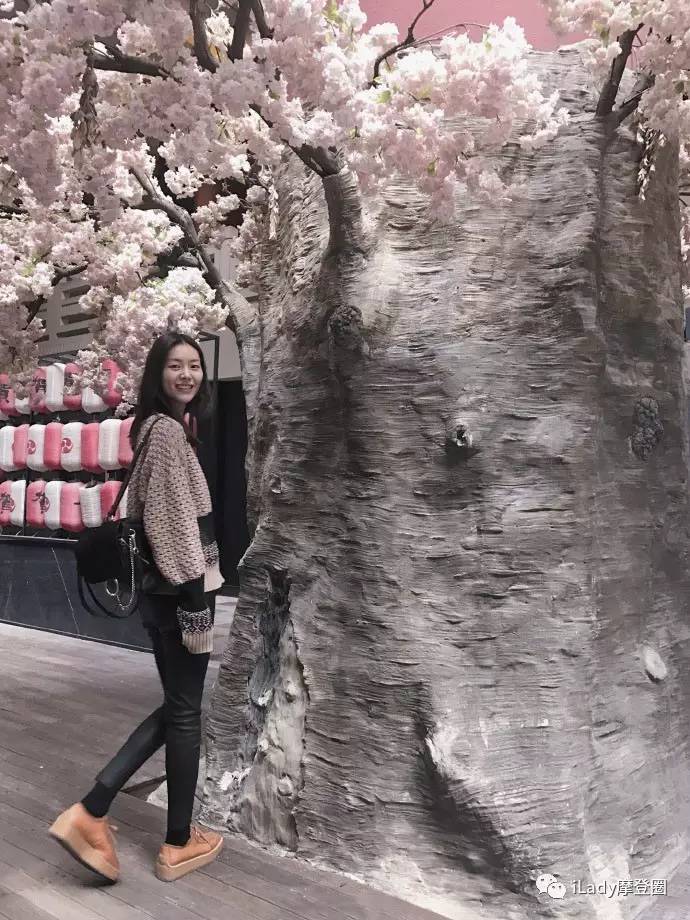 种草|您新一年的手袋余额已经不足,请及时充值!