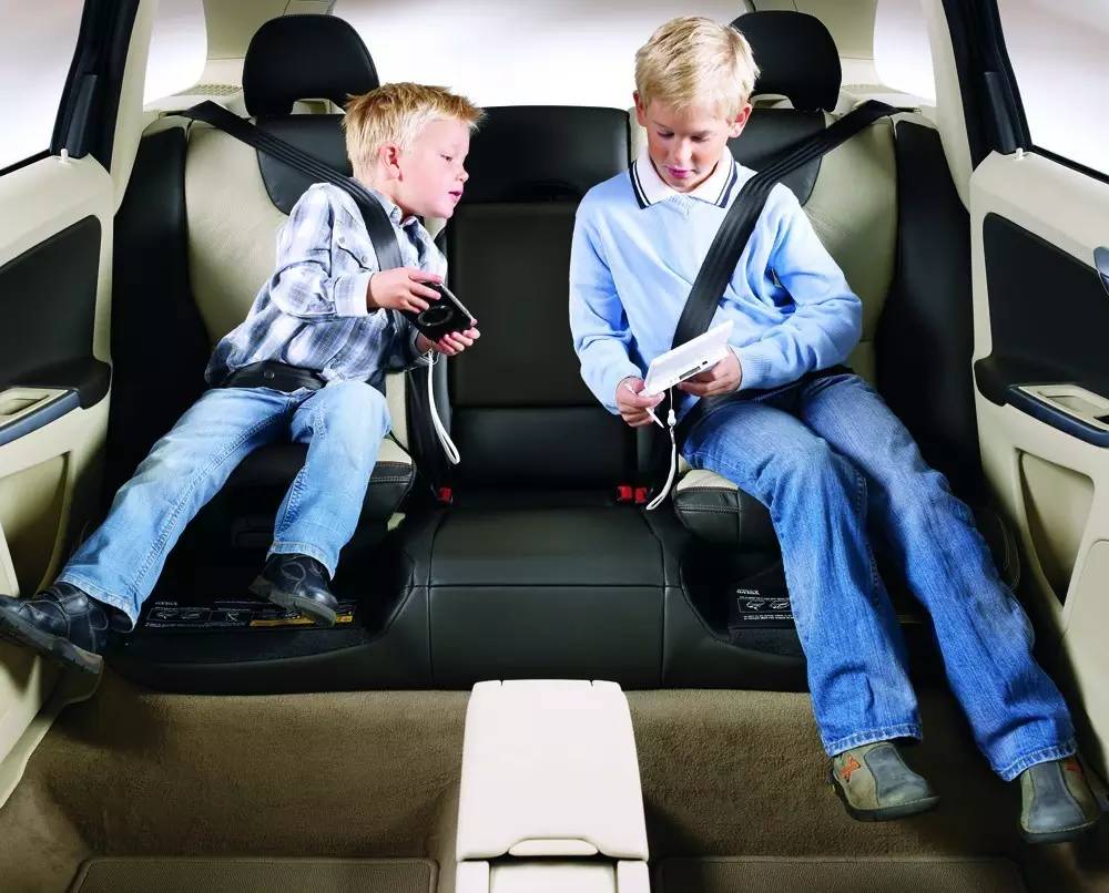 呵护脆弱的生命花火，儿童乘车安全全攻略（附2016年德国ADAC儿童安全座椅测评结果）