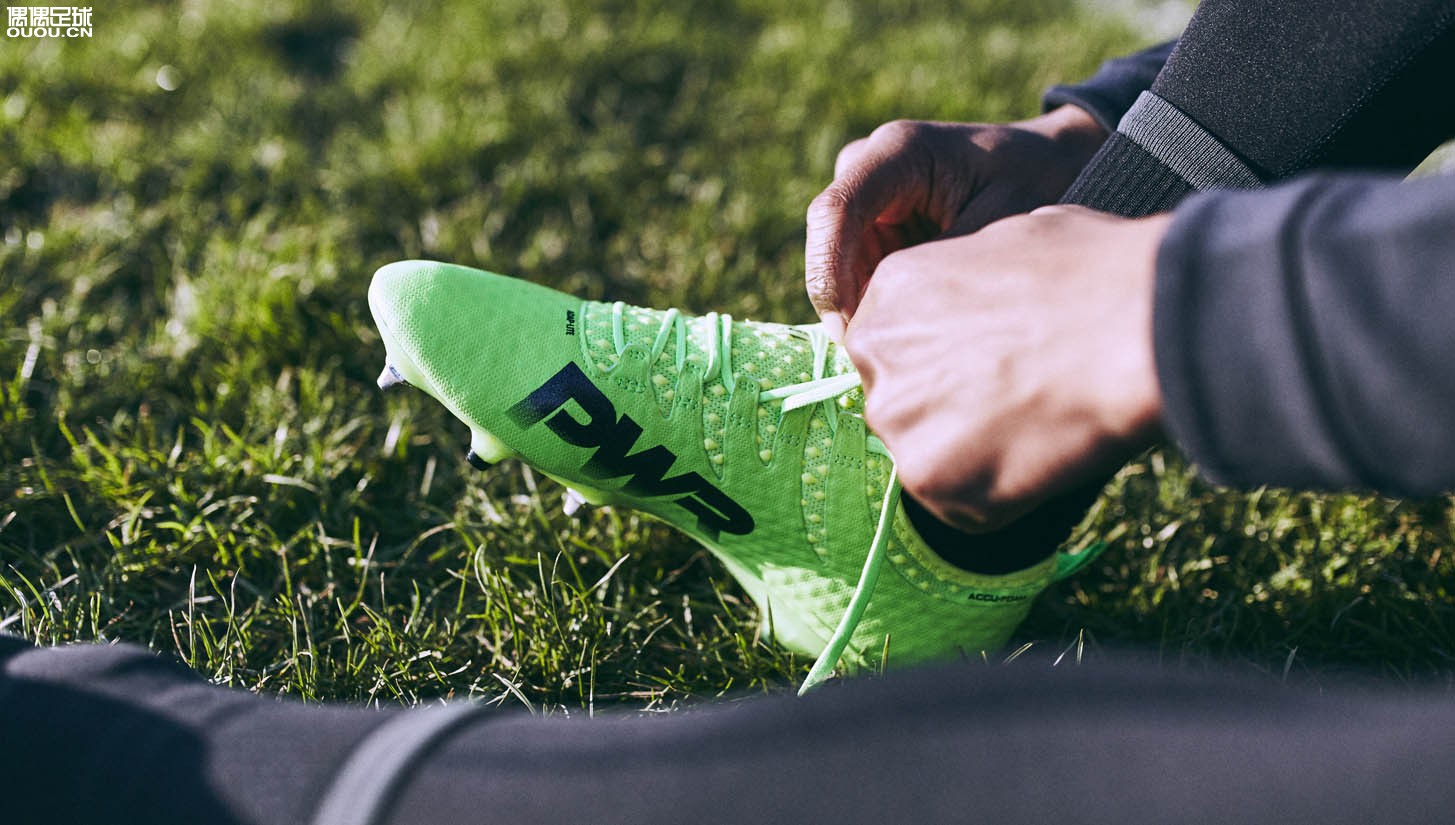 彪马足球鞋evopower1.4,pumaone20.1足球鞋测评