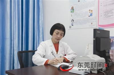 当了22年妇产科医生黄素然称医生要有颗佛心