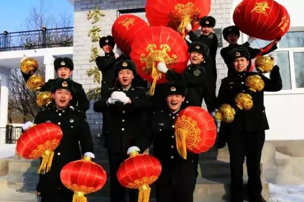 军营里的专属年味儿,走进军营感受浓浓年味儿