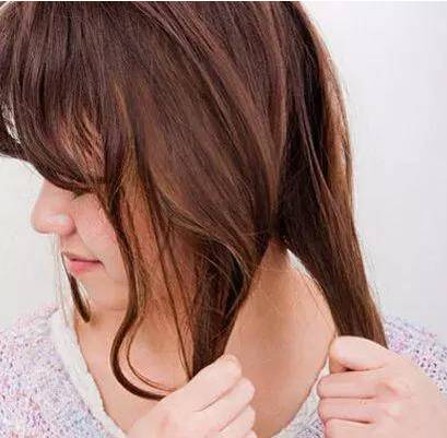 鱼尾辫教程短发全头,鱼尾辫发圈