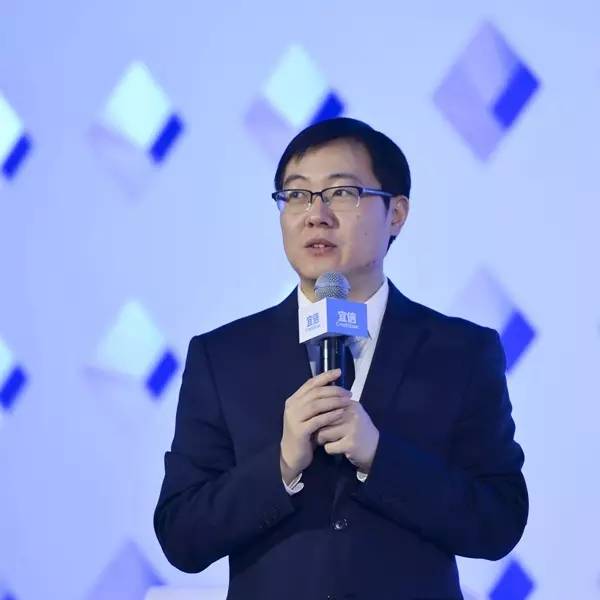 宜信公司ceo唐宁出席6次达沃斯,宜信唐宁应理性地探讨数字金融