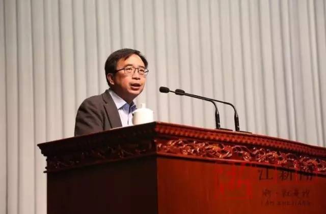 感动中国人物科学院士,科学类感动中国十大人物颁奖词