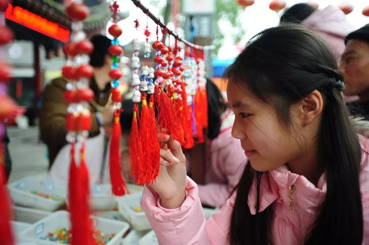 重庆元宵节有什么玩的 (元宵节重庆有哪里可以玩的么)