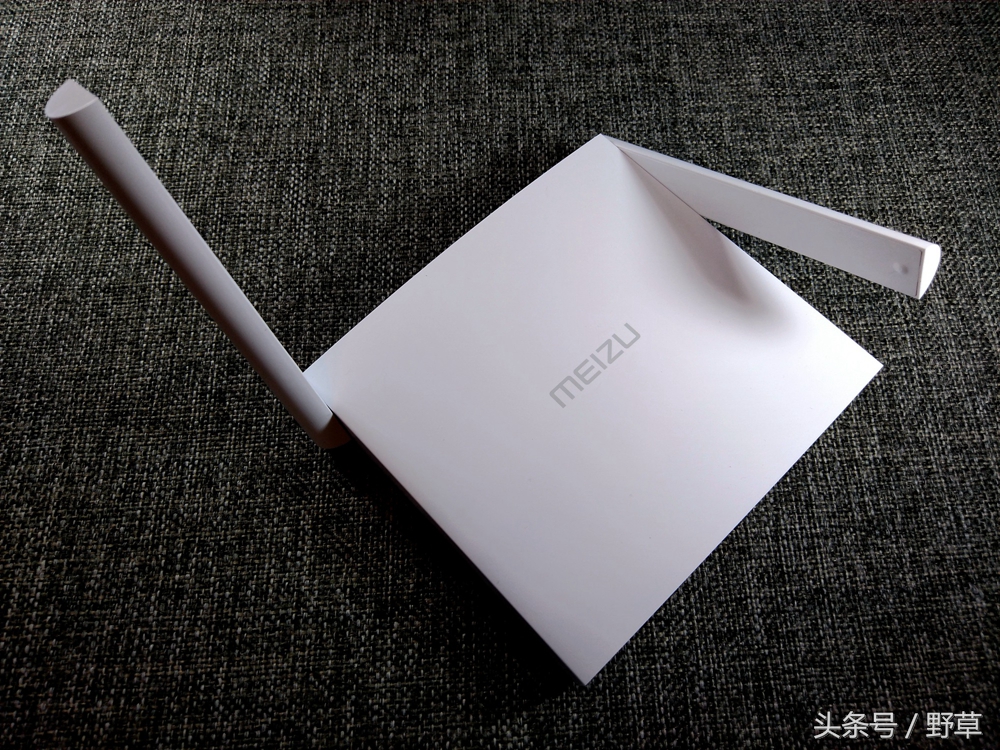 魅族做的第二代路由器，还是极速版，怎么样？