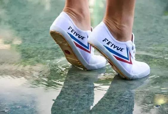 胡八一进入古城,胡八一探索美式情怀