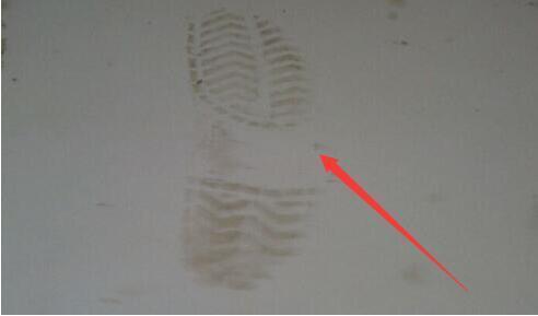 白墙脏了教你一招搞定,白墙快速铲除