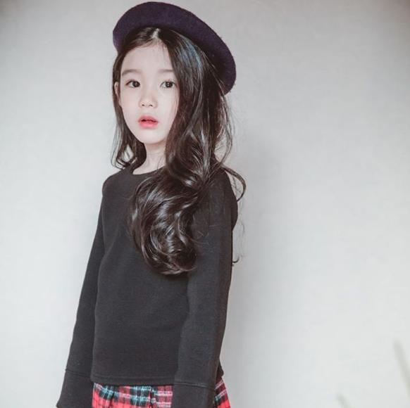 刘仁娜同款墨镜女夏高级感,韩国女明星刘仁娜冬天穿搭