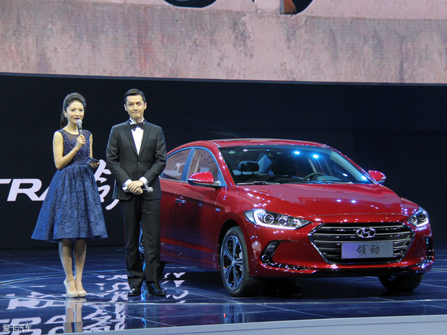 星光熠熠2016年那些被明星加持的新车