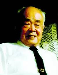 太全了！湖北历届9位省人大常委会主任、13位省长都在这里！