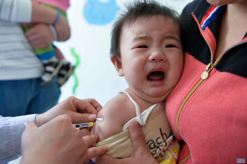 孩子害怕打针吃药怎么办,小朋友害怕打针吃药的视频