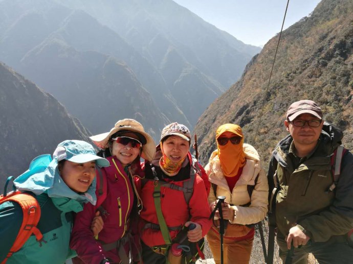 行走的力量——遇见最美虎跳峡