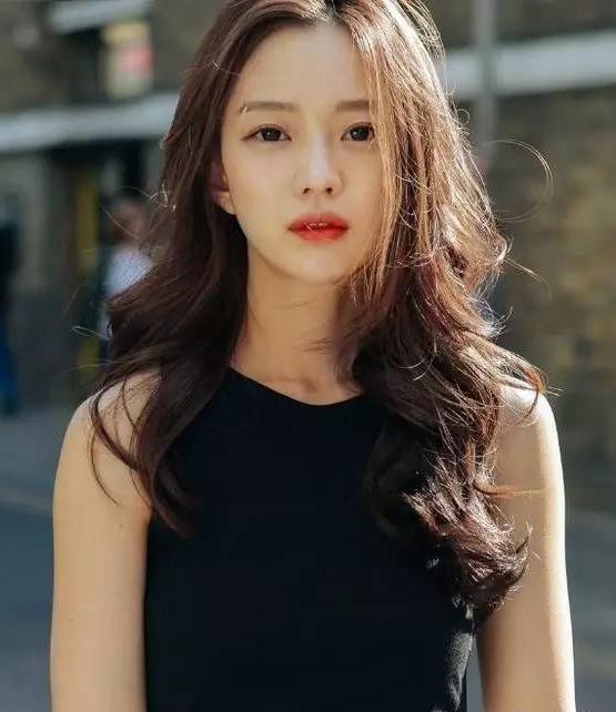 日系韩系长相区别,春夏日系韩系妆容解析