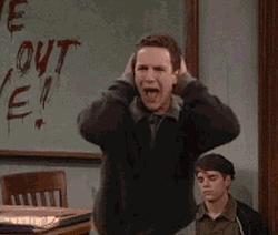 如何快速让床单上的污渍消失,床单上的水渍怎样快速清除