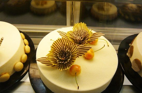 究竟自己开一家甜品店好还是加盟,加盟甜品店如何实地考察