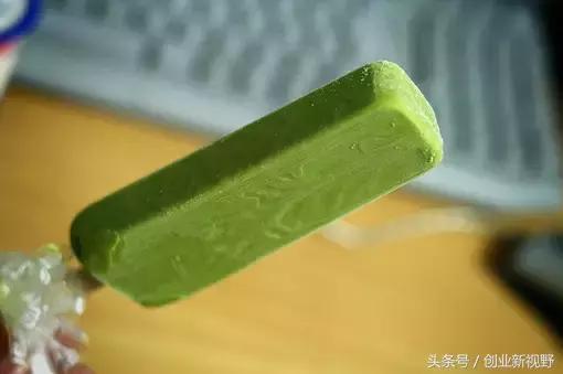 怎么自制冰激凌简单又好吃,如何在家中制作美味好吃的冰淇淋