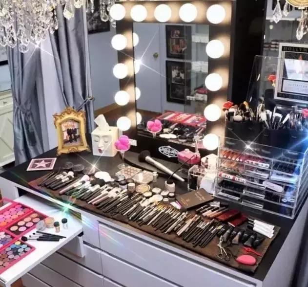 sad!我可能买了一个假化妆台!