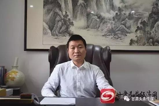 泉荣餐饮董事长王泉荣祝您合家逍遥，健康常伴，吃啥“唏嘛香“