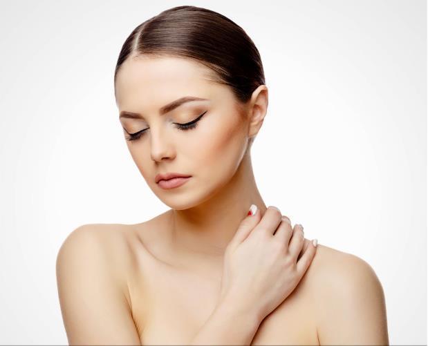 皮肤出油补水真的有效吗,皮肤出油缺水用什么护肤品