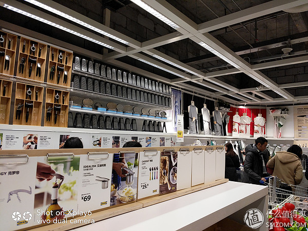 vivoxplay6内外屏是一体的吗,vivoxplay6曲面屏参数