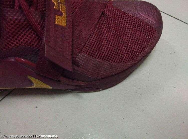 lbj战士12实战评测,lbj12对比13