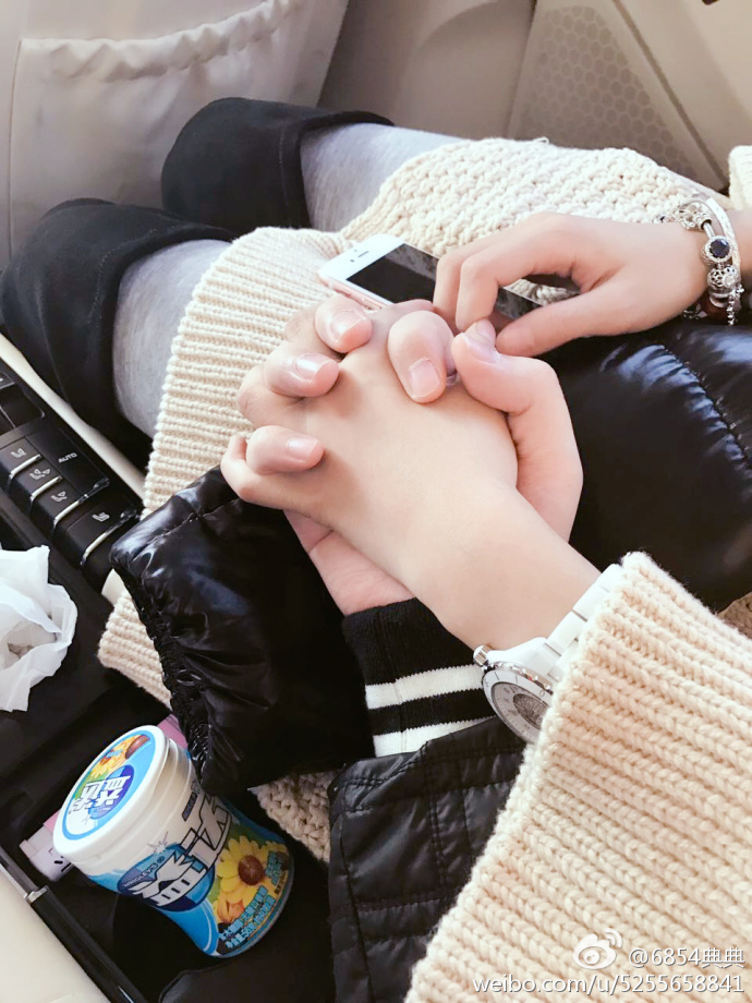 情人节YY文徒典典公开恋情发狗粮哲徒伤感旧情